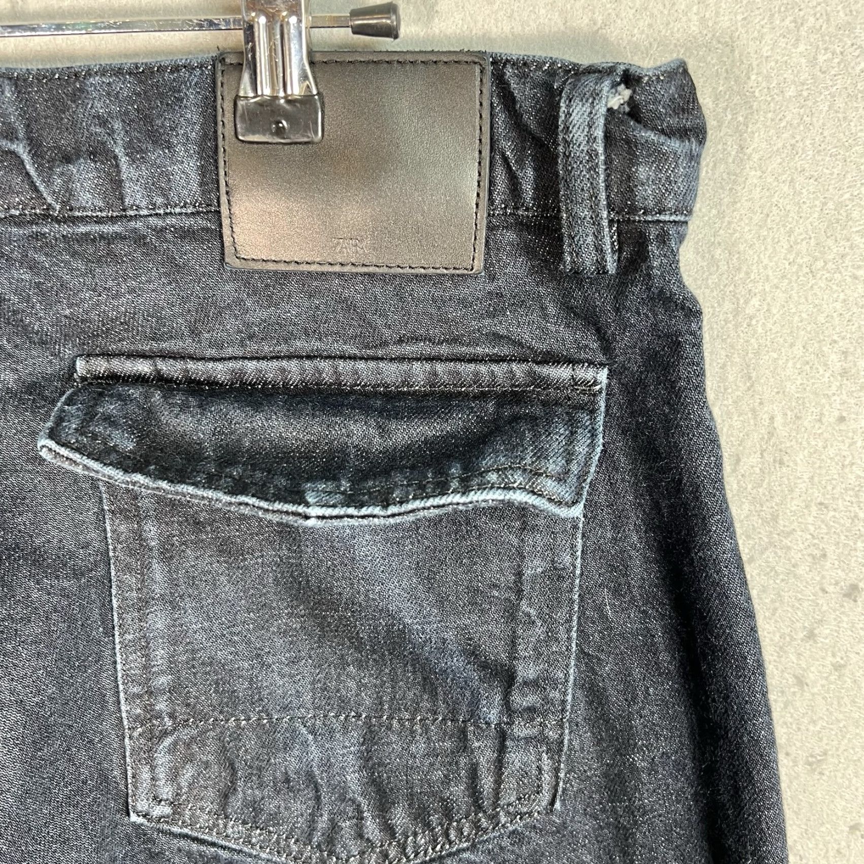 Zara VINTAGE Zara Jeans 34 x 29 Blue Dark Wash Denim Straight Womens Size 24" / US 00 / IT 34 - 7 Thumbnail