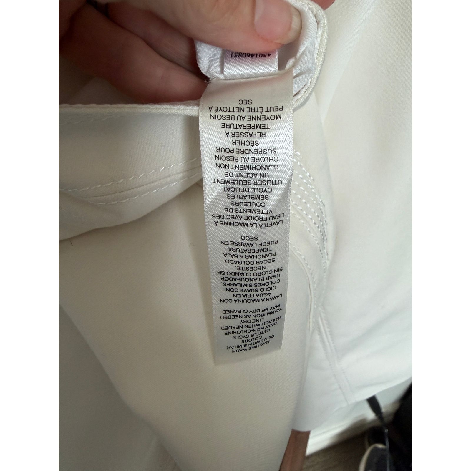 White House Black Market White House Black Market Cream Pencil Skirt \ Size 8indo Size 30" / US 8 / IT 44 - 4 Thumbnail
