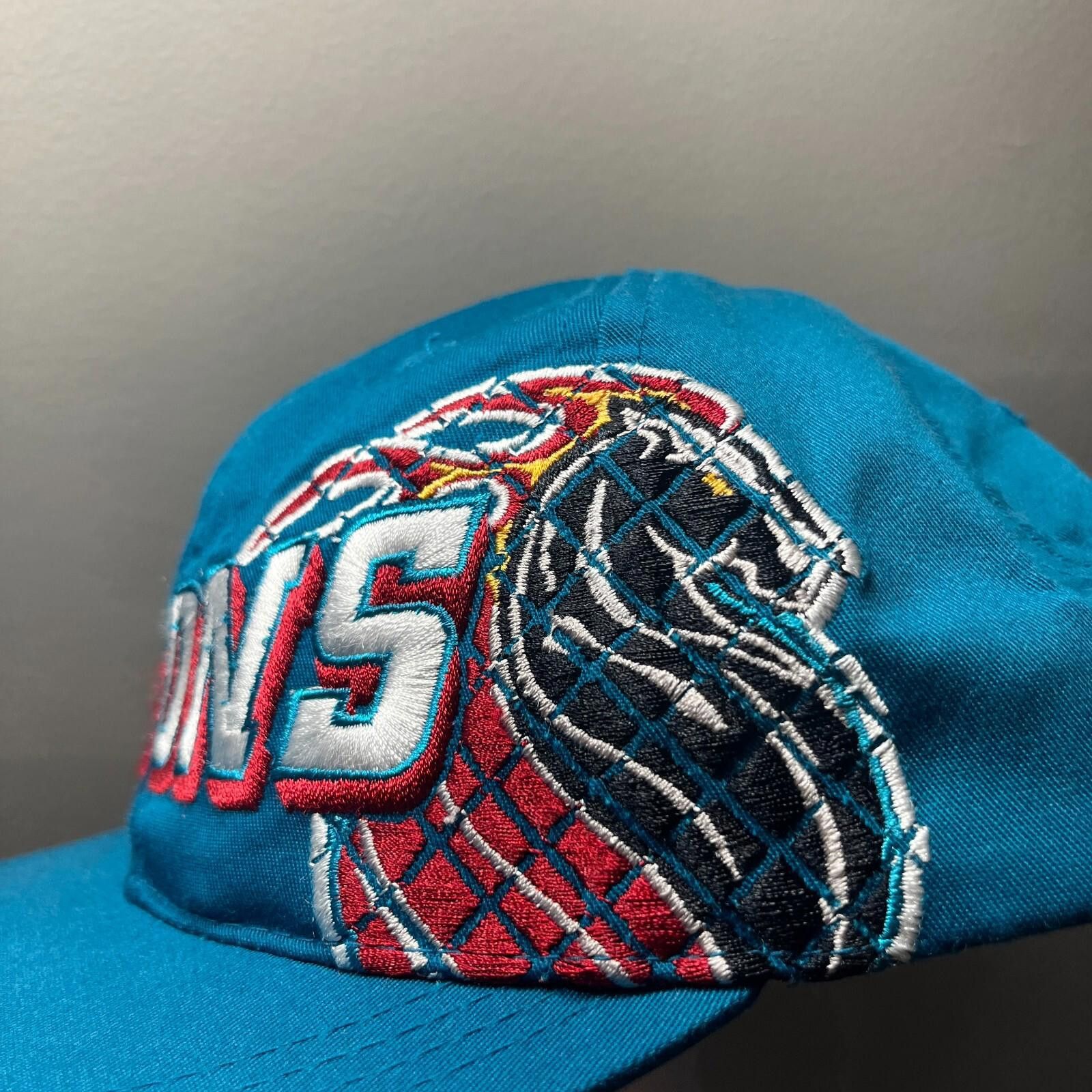 Sports Specialties Vintage Sports Specialties Detroit Pistons Snapback Hat 90s Size ONE SIZE - 4 Thumbnail