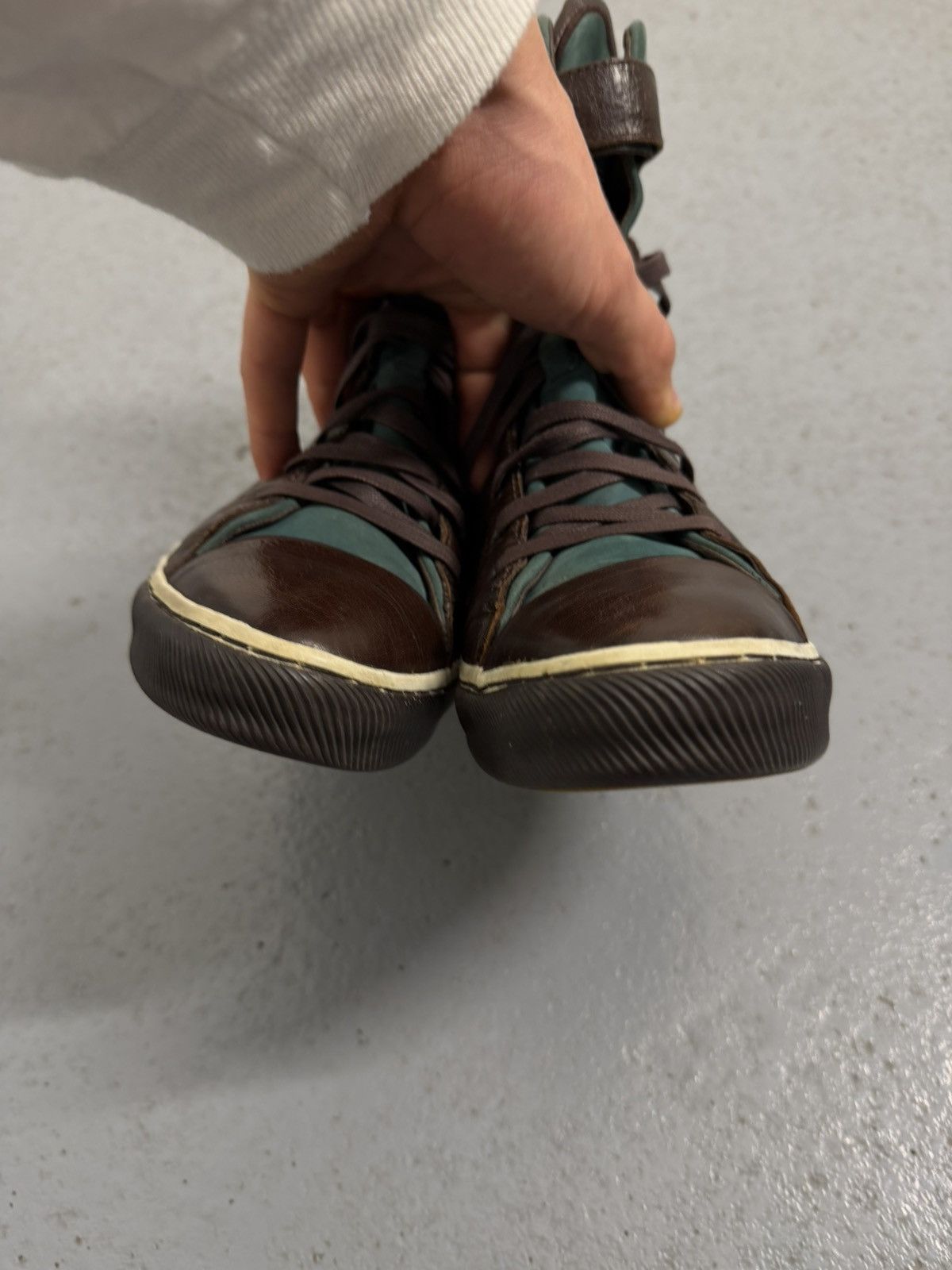 Alexander McQueen × Puma Vintage 00s Puma x Alexander McQueen Leather Sneakers Size US 8 / EU 41 - 11 Thumbnail