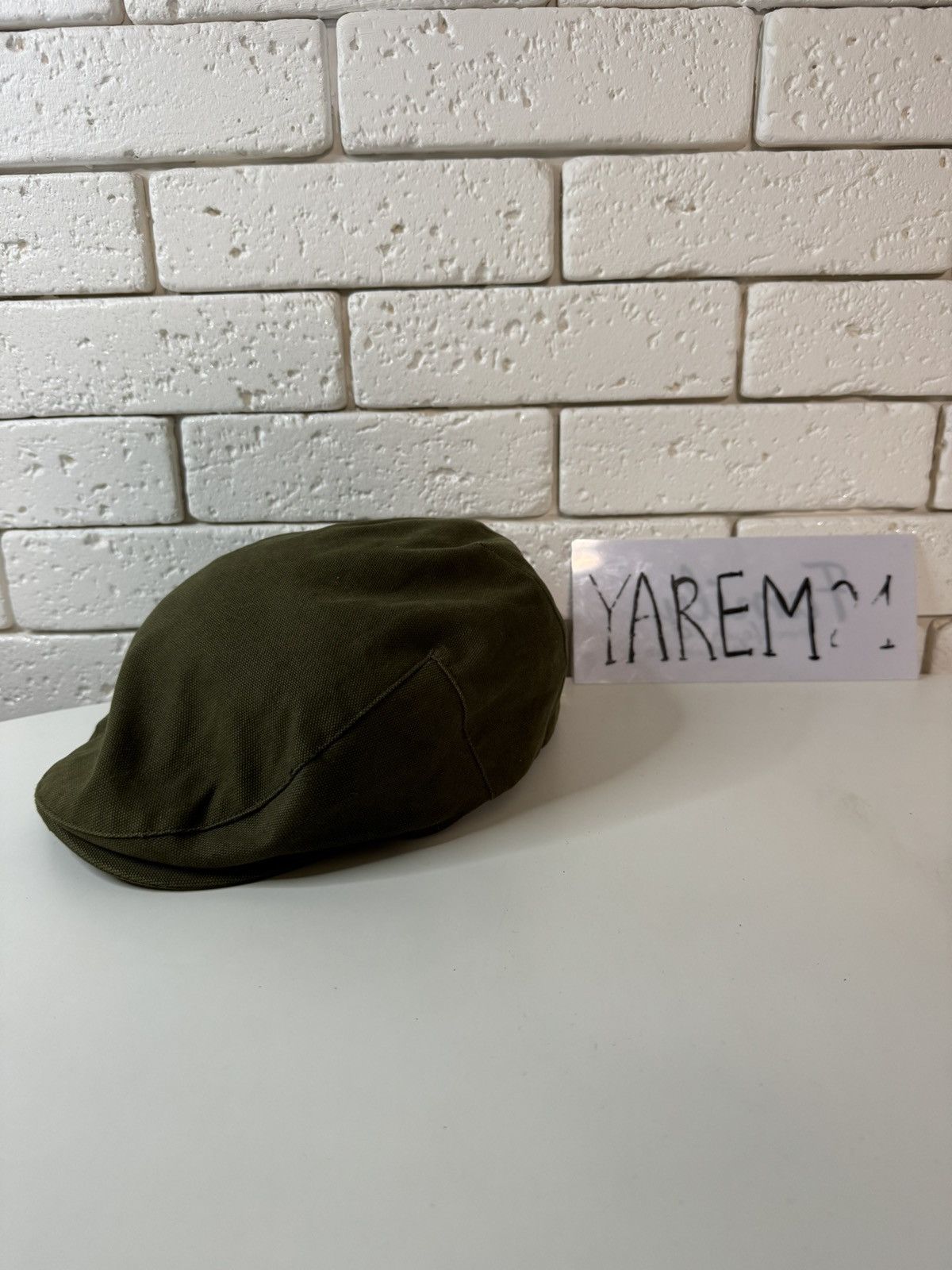 Vintage Hologramme Paris cap hat Size ONE SIZE - 1 Thumbnail
