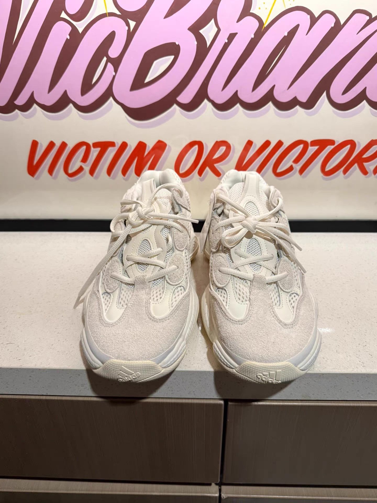Adidas adidas Originals Yeezy 500 BoneWhite synthetic leather. Ｑ20 Size US 10 / EU 43 - 3 Thumbnail