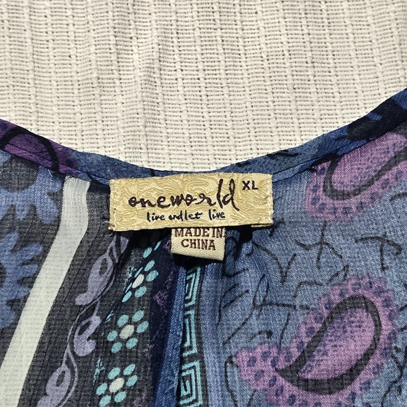 Vintage VINTAGE One World Shirt Women XL Blue Paisley Sheer Short Sleeve Blouse Women's Size XL / US 12-14 / IT 48-50 - 3 Thumbnail