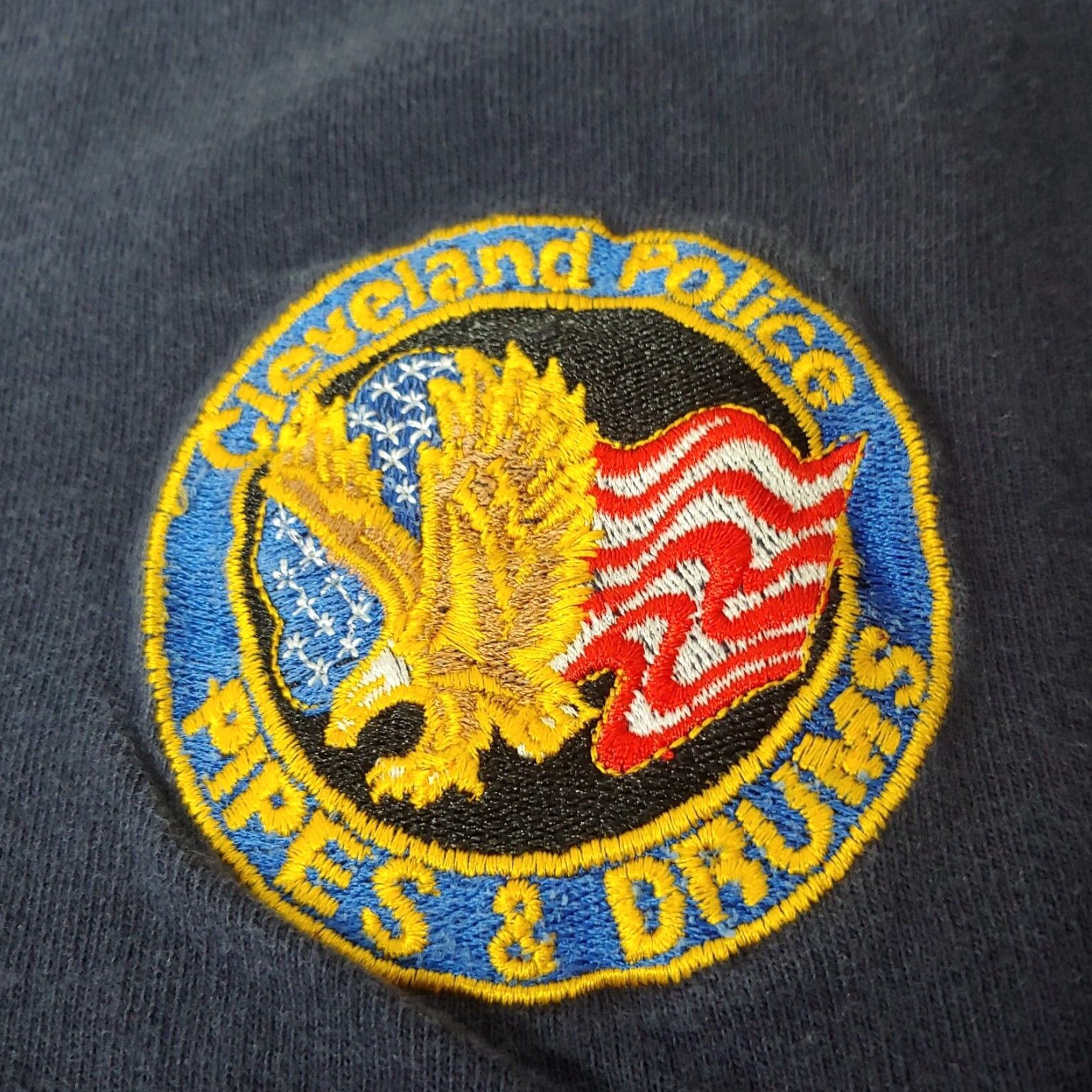 Vintage VINTAGE Cleveland Police Pipes & Drums Shirt Men 2X Long Sleeve Mock Neck Bagpipes US Made Blue 100% Cotton Knit Band Shirt Mens Size US XXL / EU 58 / 5 - 2 Thumbnail
