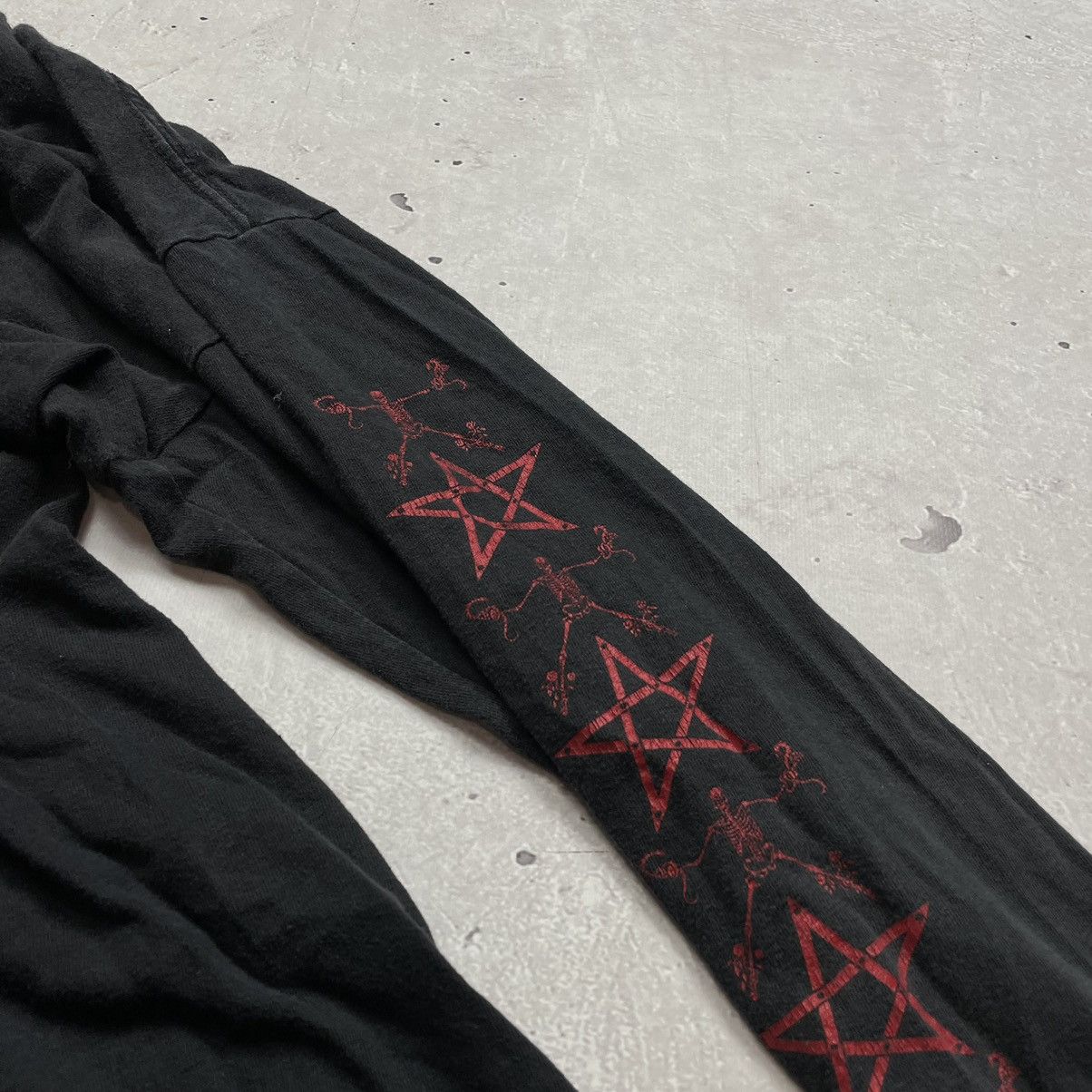 Band Tees × Vintage Vintage 90s Y2K Alchemy Gothic Skeleton Long Sleeve Tee Size US XL / EU 56 / 4 - 9 Thumbnail