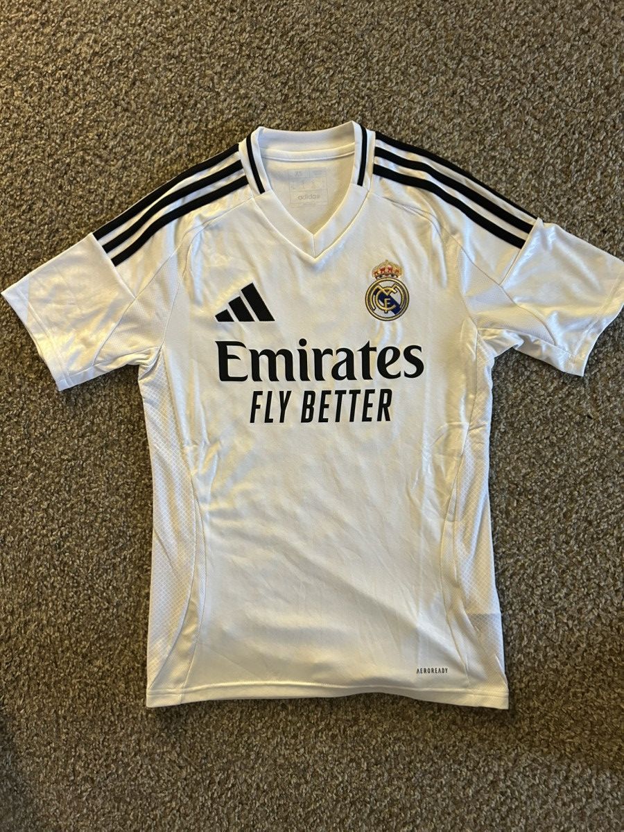 Adidas Real Madrid 2024/2025 Home Jersey Size US XS / EU 42 / 0 - 1 Thumbnail