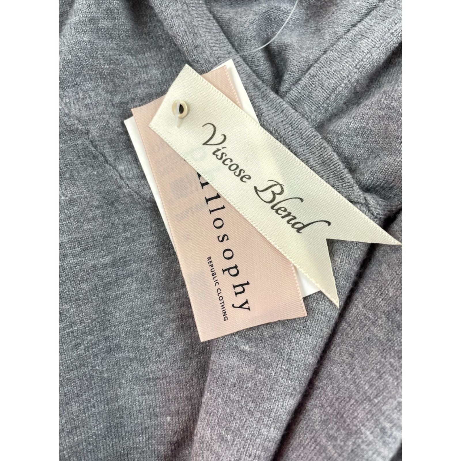 Vintage Philosophy Hooded Sweatshirt Women’s Size M Gray Front Pocket NWT Hoodie Pullover Long Sleeve Modern Size M / US 6-8 / IT 42-44 - 6 Thumbnail