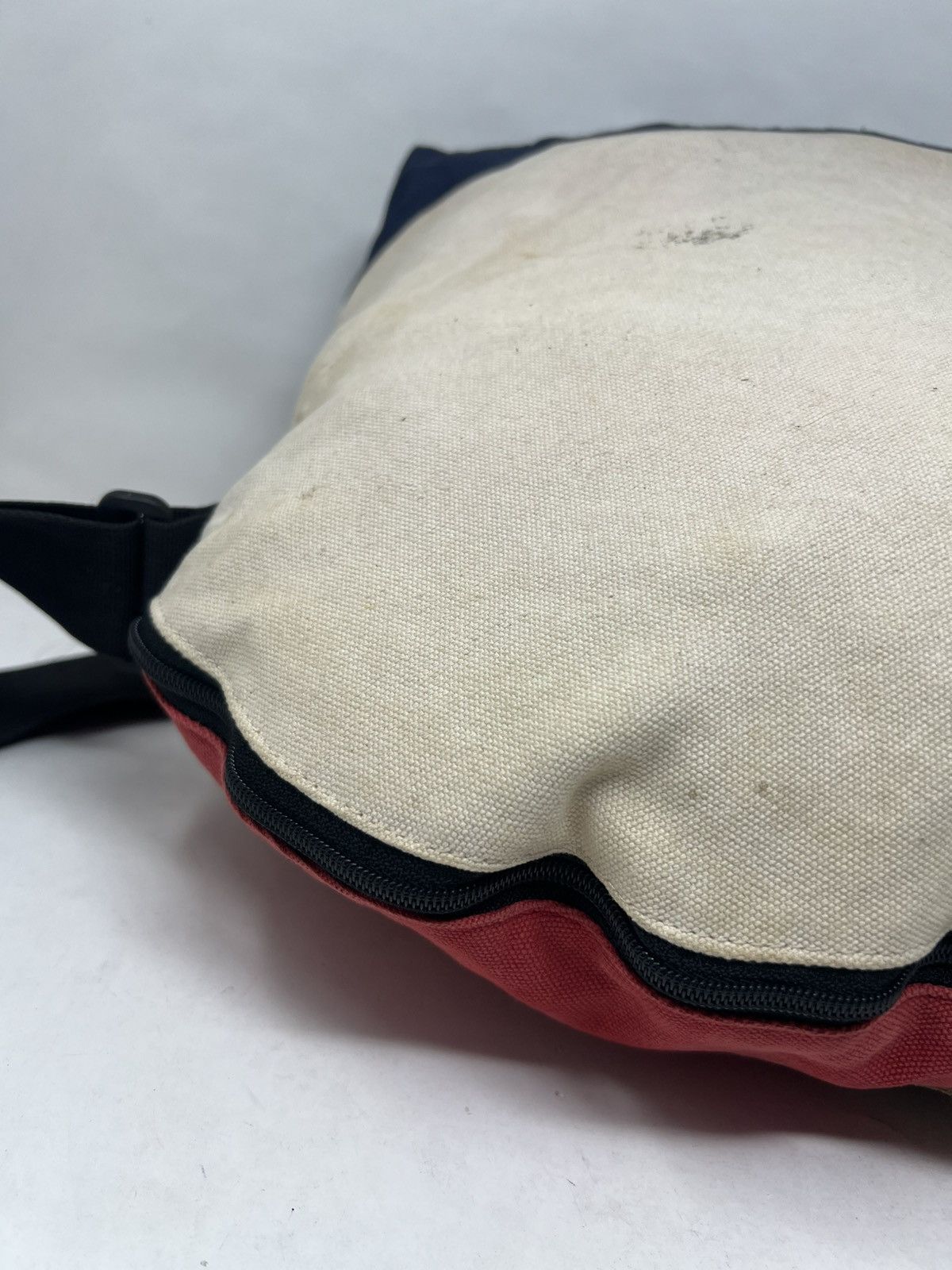 If Six Was Nine Vintage MEI Ocean Japan Sling Bag Size ONE SIZE - 13 Thumbnail