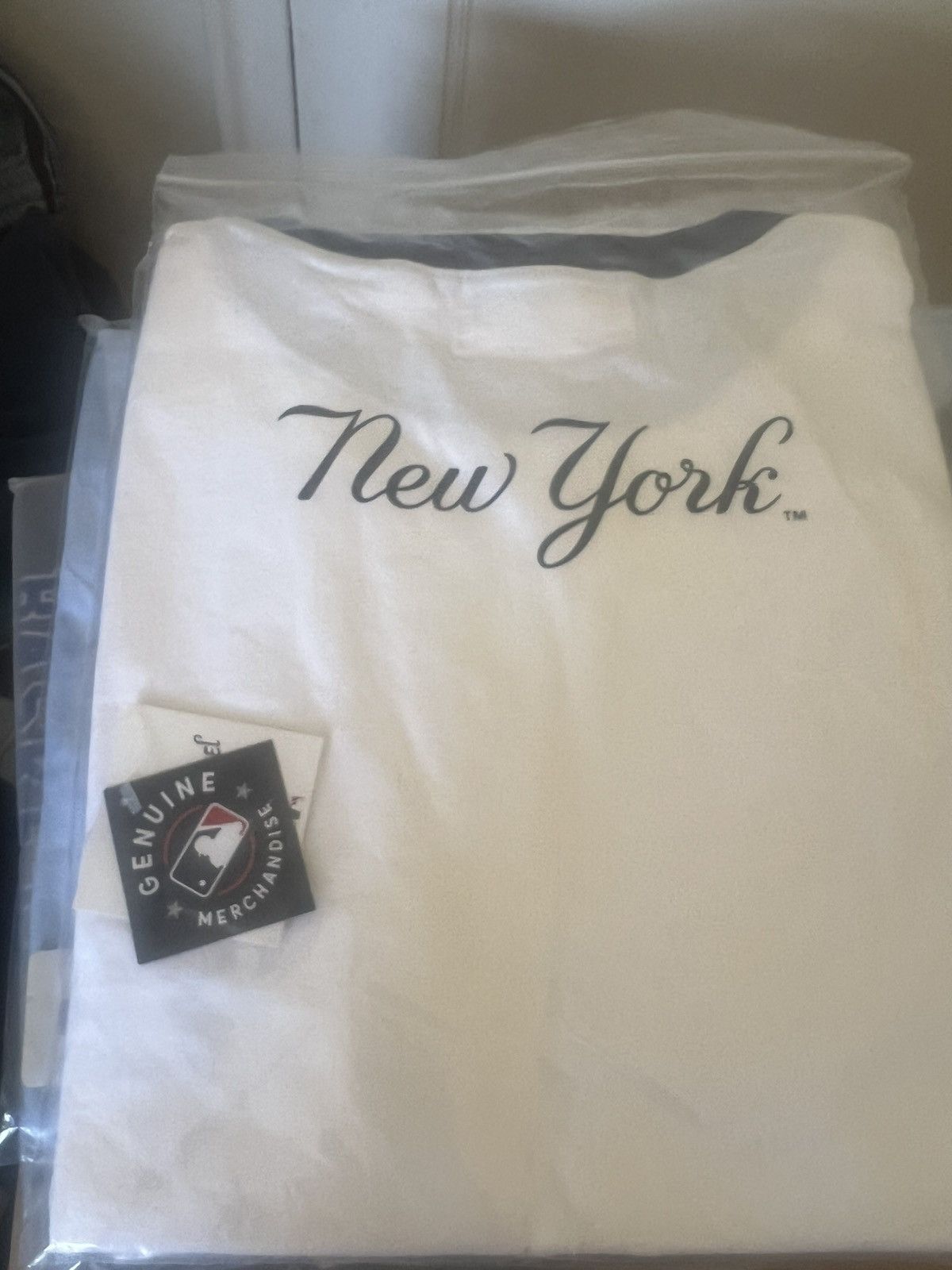Eric Emanuel Eric Emanuel EE NY Yankees white ringer tee large Size US L / EU 52-54 / 3 - 3 Thumbnail