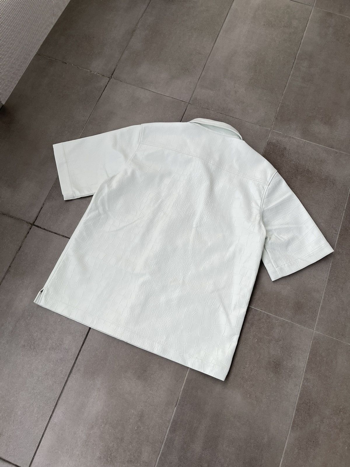 Han Kjobenhavn !DS! SS21 Han Kjobenhavn White Croc Skin Summer Shirt Size US M / EU 48-50 / 2 - 11 Thumbnail