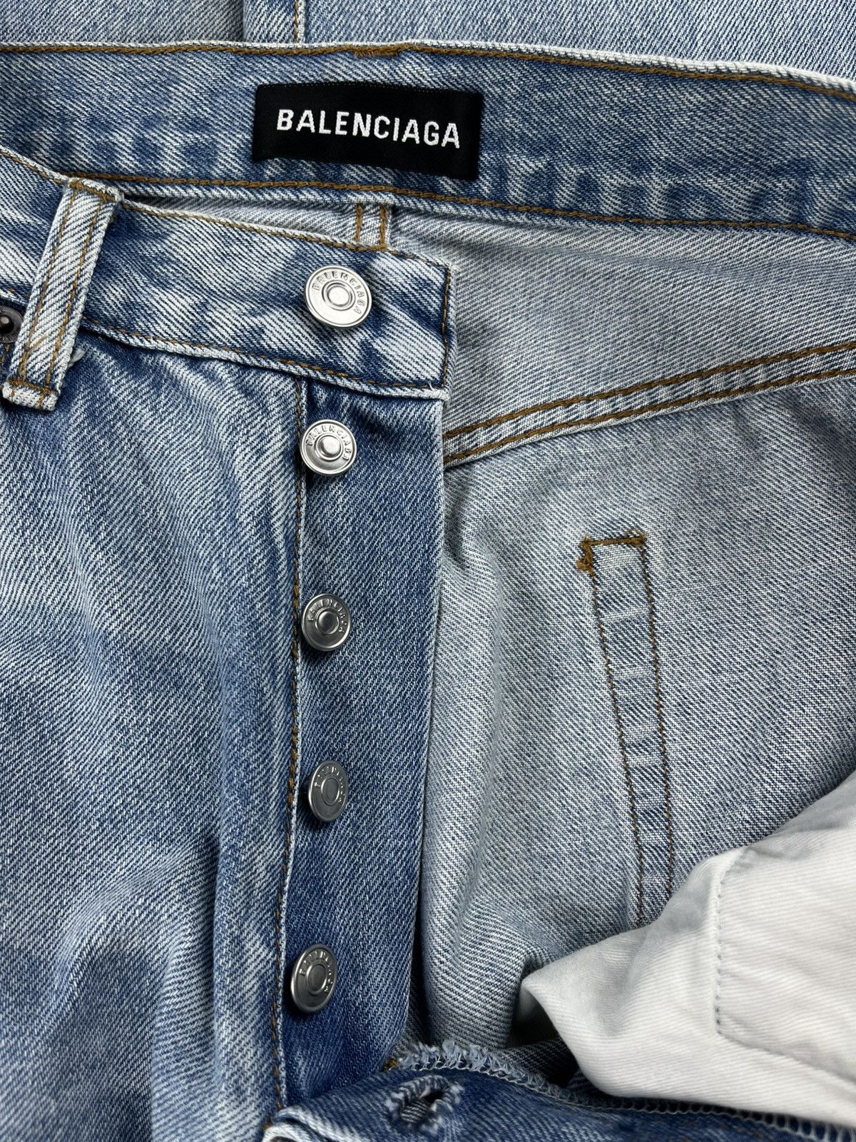Balenciaga FW18 Balenciaga Heelbite Distressed Bootcut Denim Jeans Size US 30 / EU 46 - 7 Thumbnail