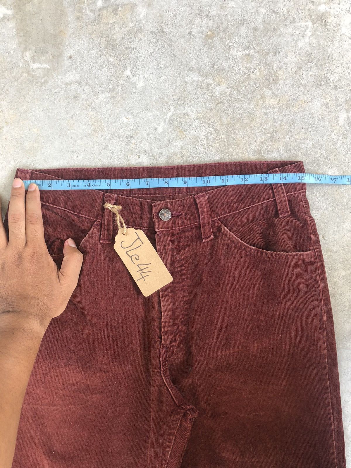 Vintage Vintage 70’s Levi’s Corduroy Pants Flared Jeans 646 Size US 30 / EU 46 - 18 Thumbnail