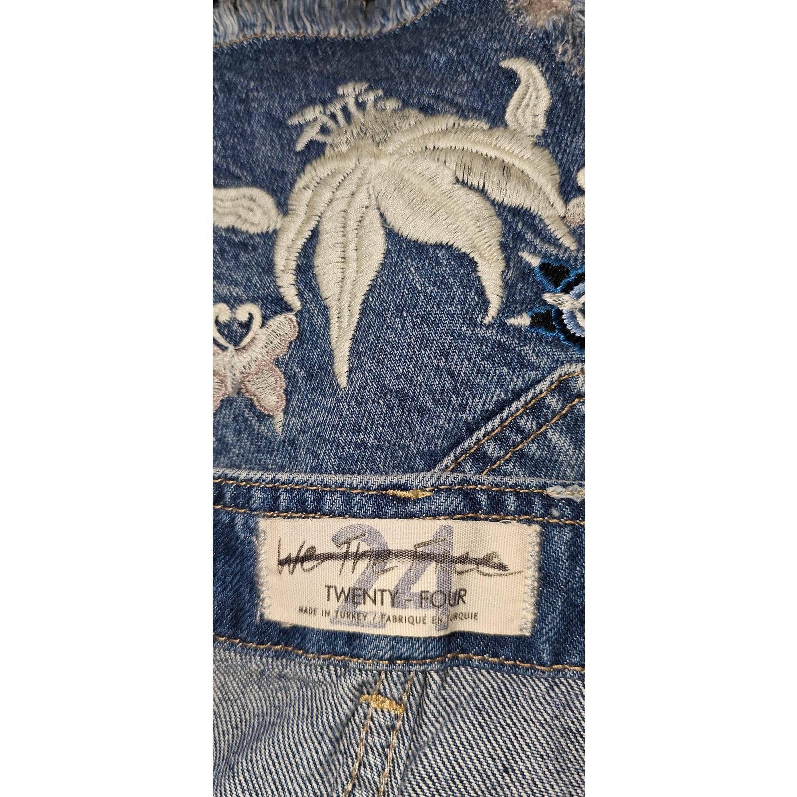 Free People New FREE PEOPLE You're My Butterfly Embroidered Shorts 24 Size 24" / US 00 / IT 34 - 6 Thumbnail