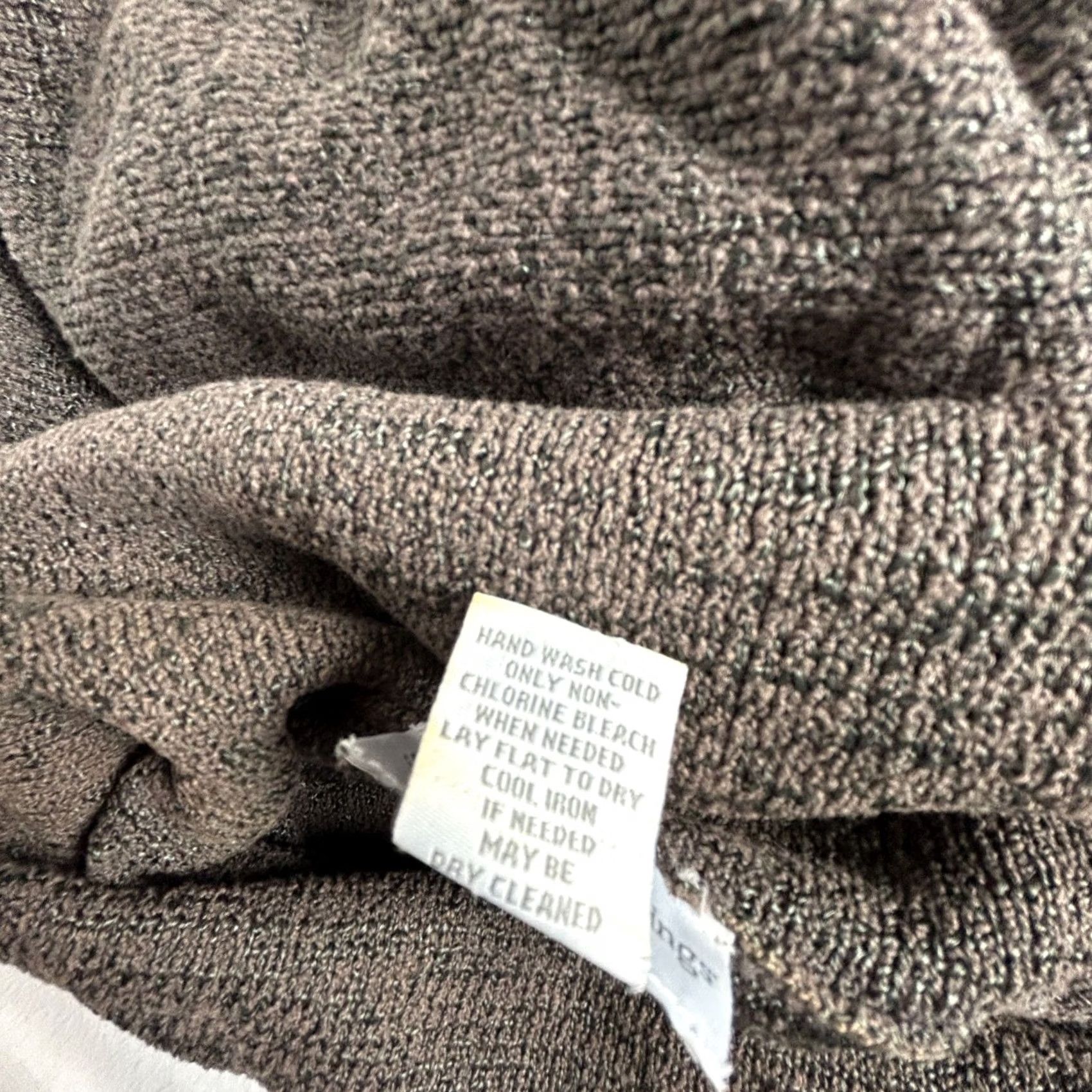 Soft Surroundings Soft Surroundings Cowl Neck Pullover Tunic Sweater PS/PM Taupe Pockets Womens Knit Pullover Size S / US 4 / IT 40 - 4 Thumbnail