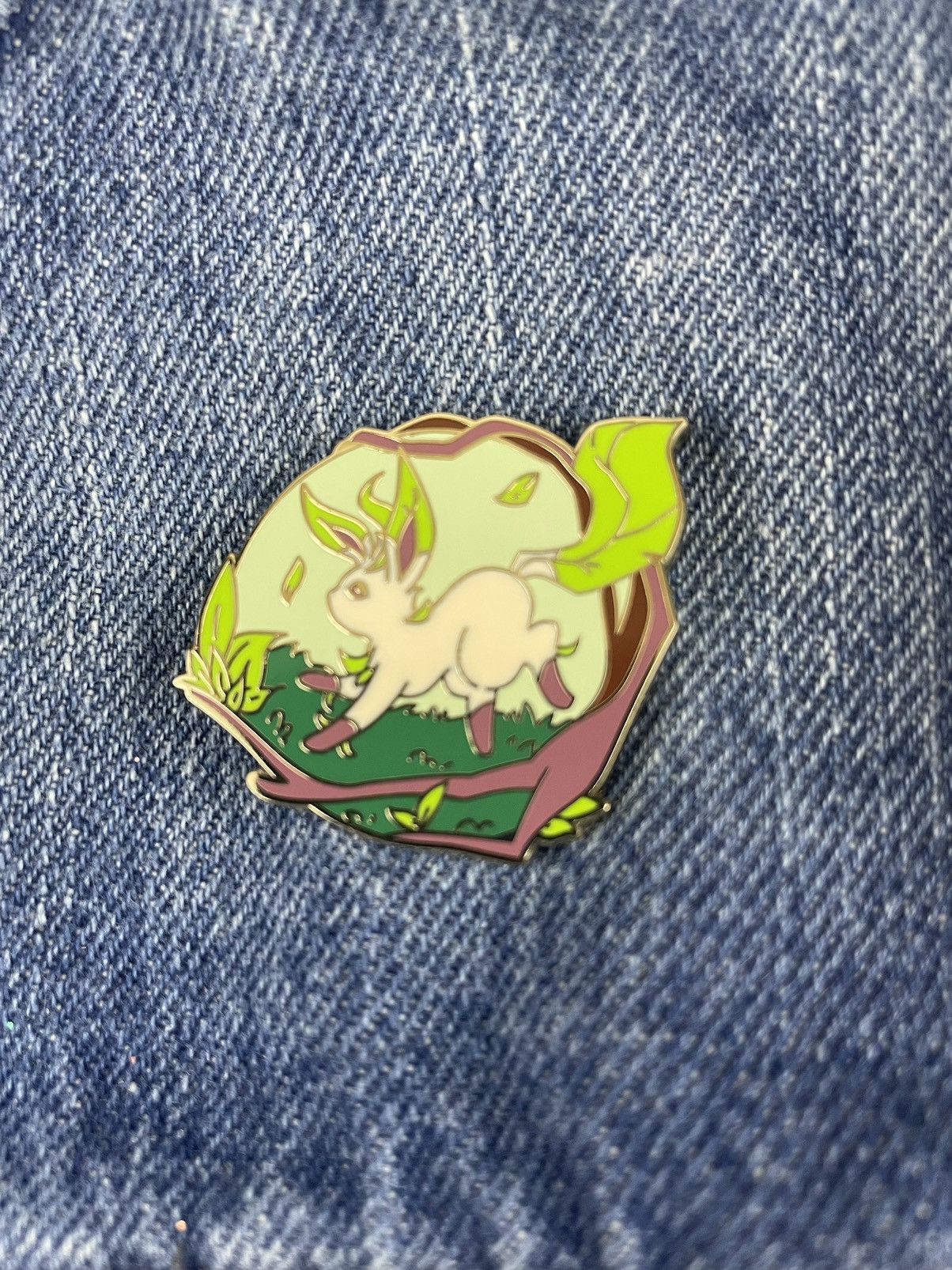 Other Leafeon Enamel Pin Size ONE SIZE - 1 Thumbnail