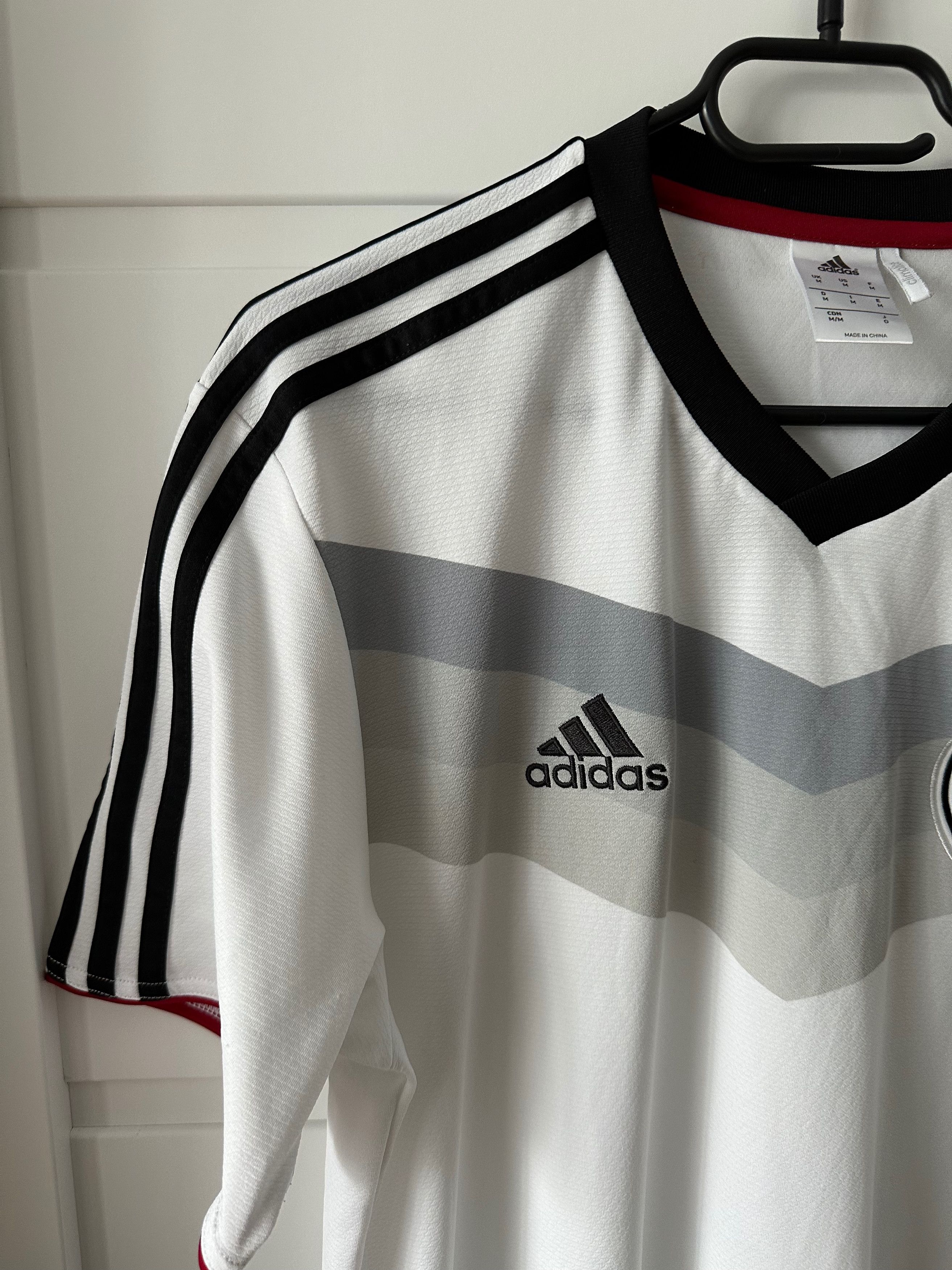 Adidas 2014 / 15 Germany Deutschland soccer training shirt jersey Size US M / EU 48-50 / 2 - 3 Thumbnail