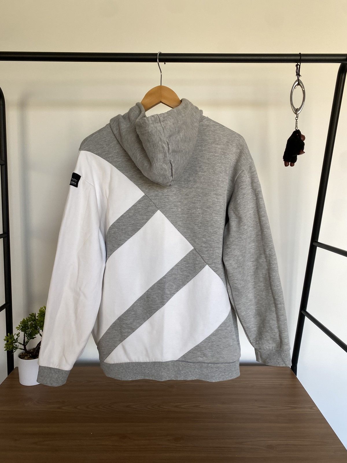 Adidas Adidas Equipment Grey/White Hoodie Size US M / EU 48-50 / 2 - 4 Thumbnail