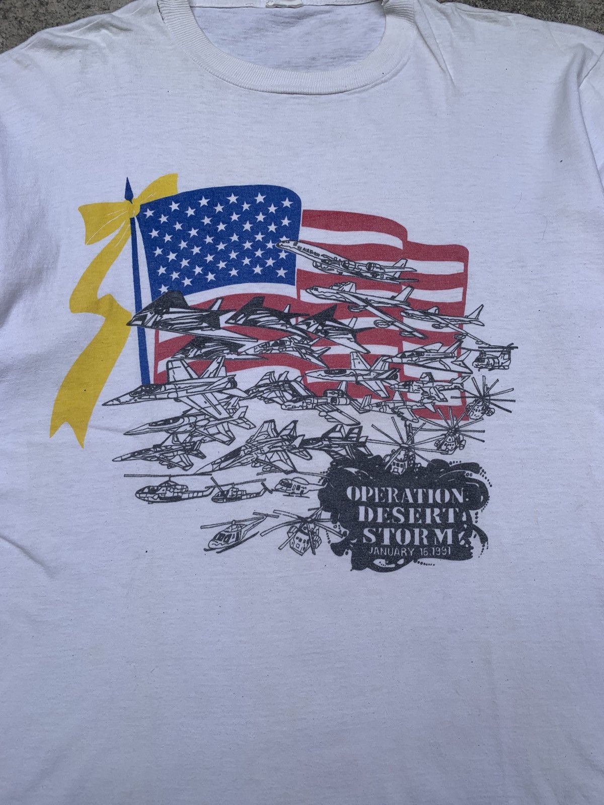 Other Vintage 1991's operation desert storm tshirt Size US XL / EU 56 / 4 - 2 Thumbnail