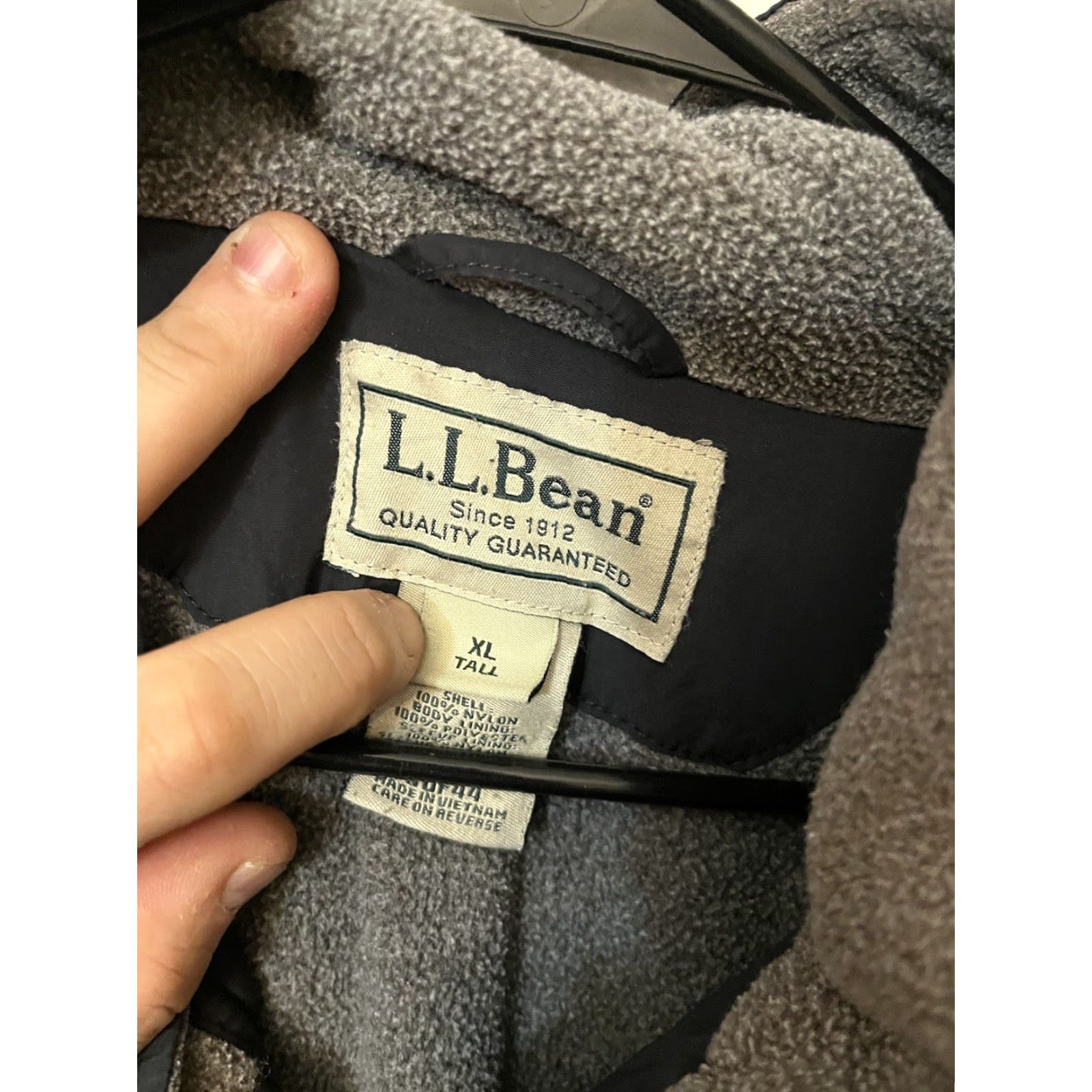 Vintage L.L. Bean Jacket Mens XLT Black Zip Front Nylon Lined Pockets Full Zip Size US XL / EU 56 / 4 - 3 Thumbnail