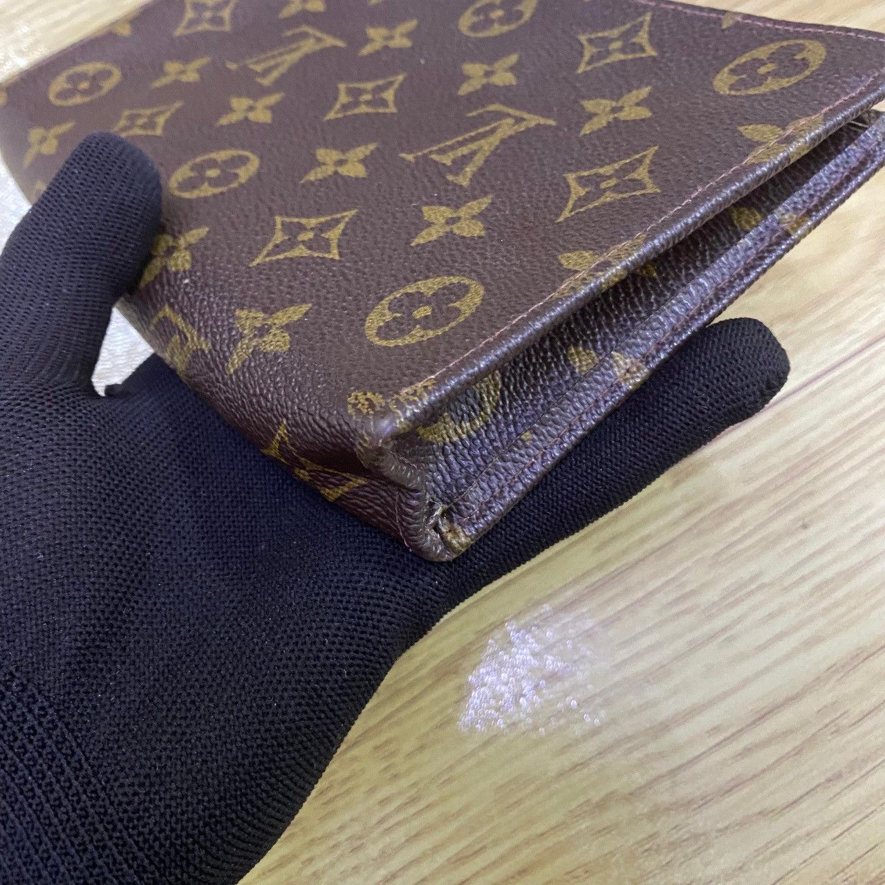 Louis Vuitton LV Monogram Clutch Vintage 1983 – ECLAIR Zip – France Size ONE SIZE - 4 Thumbnail