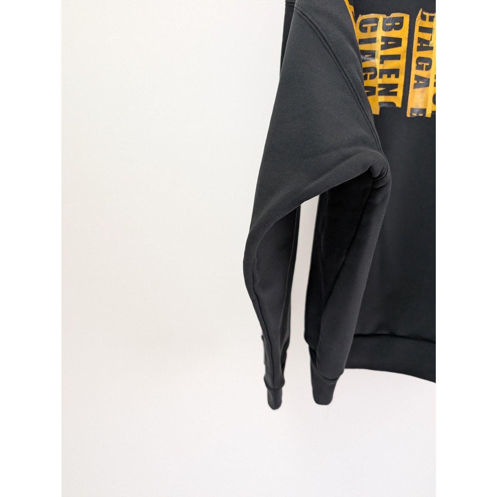 Balenciaga o1rshd1 Need for Speed Tape Fit Zip-up Hoodie in Black Size US L / EU 52-54 / 3 - 13 Thumbnail