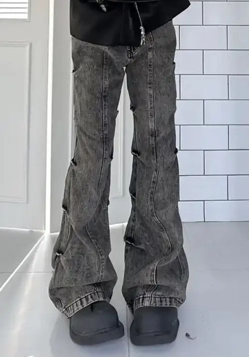 Japanese Brand × Jean Distressed Style Washed Pleated Bootcut Jean Size US 32 / EU 48 - 4 Thumbnail