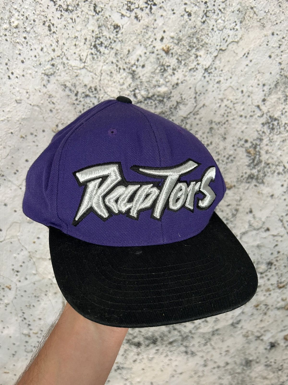 Mitchell & Ness Mitchell and Ness Toronto Raptors SnapBack Hat NBA Rare Size ONE SIZE - 1 Thumbnail