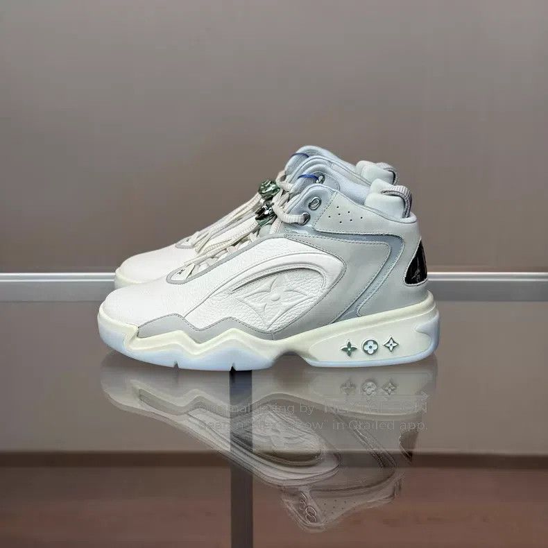 Louis Vuitton Louis Vuitton TRAINER 2.0 High Top Sneakers Size US 6.5 / EU 39-40 - 3 Thumbnail