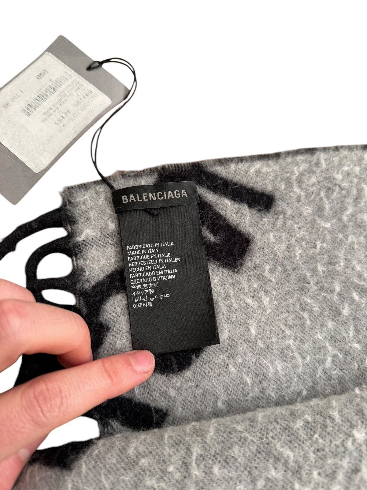 Balenciaga $1,195 Allover Logo Giant Wool Scarf Size ONE SIZE - 4 Thumbnail