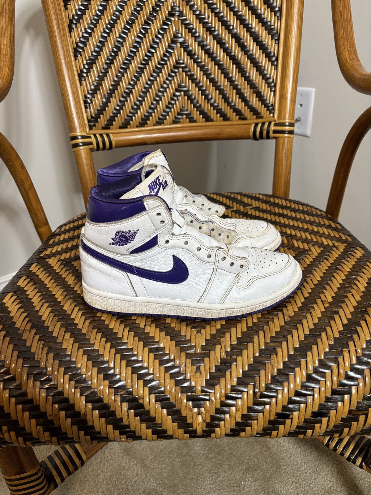 Jordan Brand Jordan 1 High OG Court Purple 6.5 Size US 6.5 / IT 36.5 - 3 Thumbnail