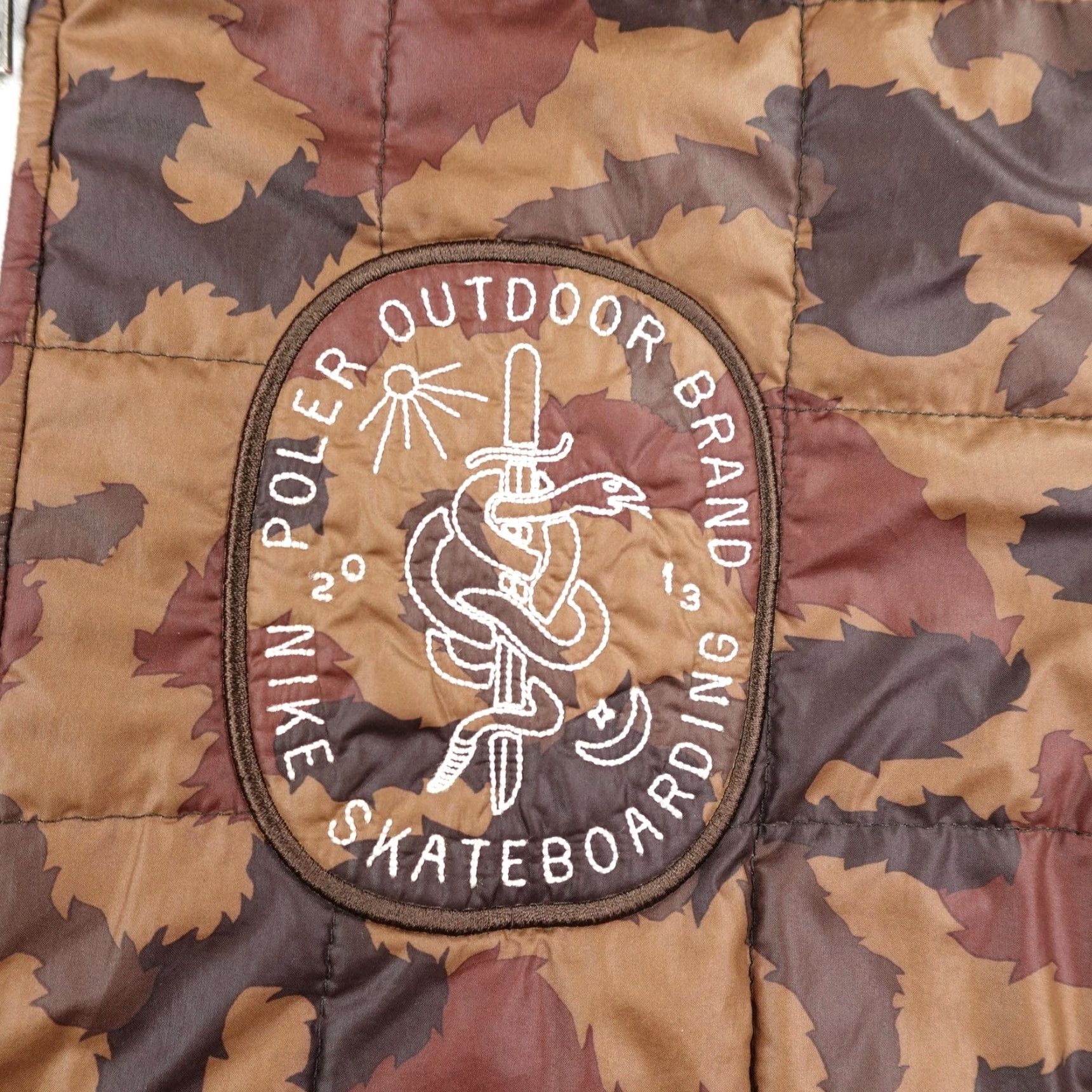 Nike Nike Jacket Mens Small Brown Camo Reversible SB Poler Puffer Quilted Full Zip Size US S / EU 44-46 / 1 - 3 Thumbnail