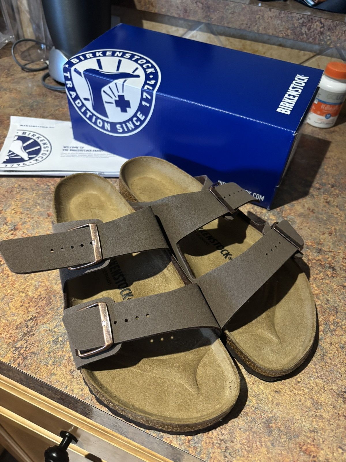 Birkenstock Birkenstock Arizona- mocca Size US 11 / EU 44 - 1 Thumbnail