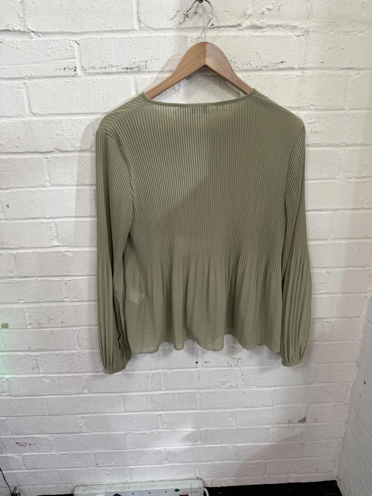 Warehouse Warehouse Olive Green Pleated Long Sleeve Top - Size 12 Size XL / US 12-14 / IT 48-50 - 3 Thumbnail