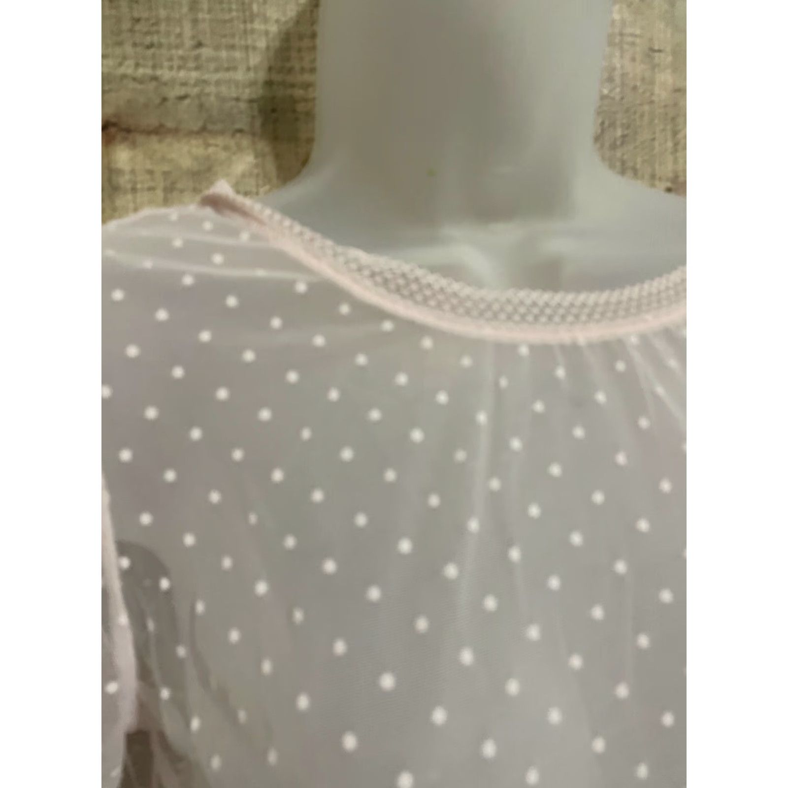 Victoria's Secret Victoria’s Secret PINK Sheer Dotted Lace Lingerie top Small Blouse Women Black XS/Regular? Size S / US 4 / IT 40 - 2 Thumbnail