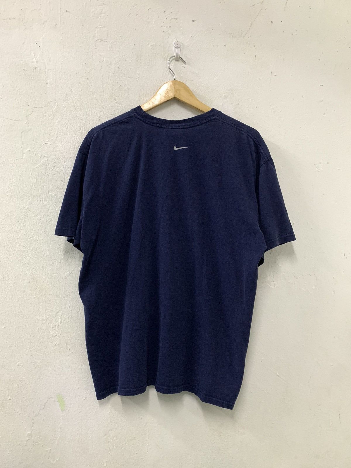 Nike RARE Vintage Y2K Nike Shirt Size US M / EU 48-50 / 2 - 2 Thumbnail