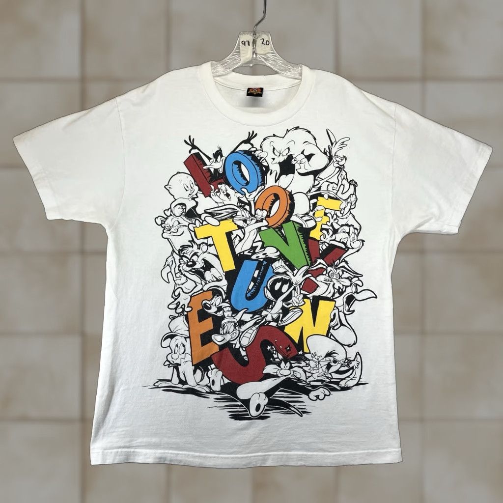 Vintage VINTAGE Looney Tunes Shirt Men L White 90s Bugs Bunny Front Graphic Fifth Sun Classic Logo T-Shirt Size US L / EU 52-54 / 3 - 1 Thumbnail