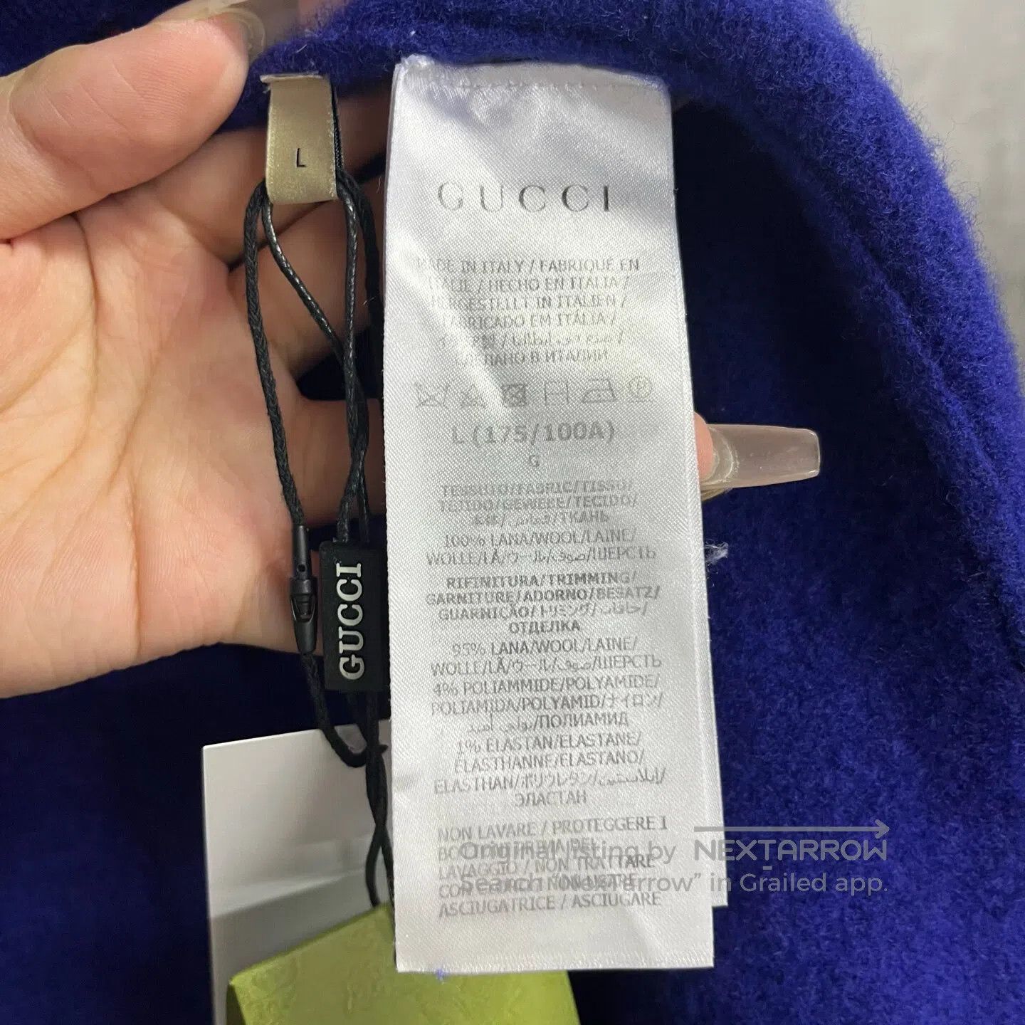 Gucci Guicci Logo-embossed, single-row buttoned V-neck long-slee Size US L / EU 52-54 / 3 - 3 Thumbnail