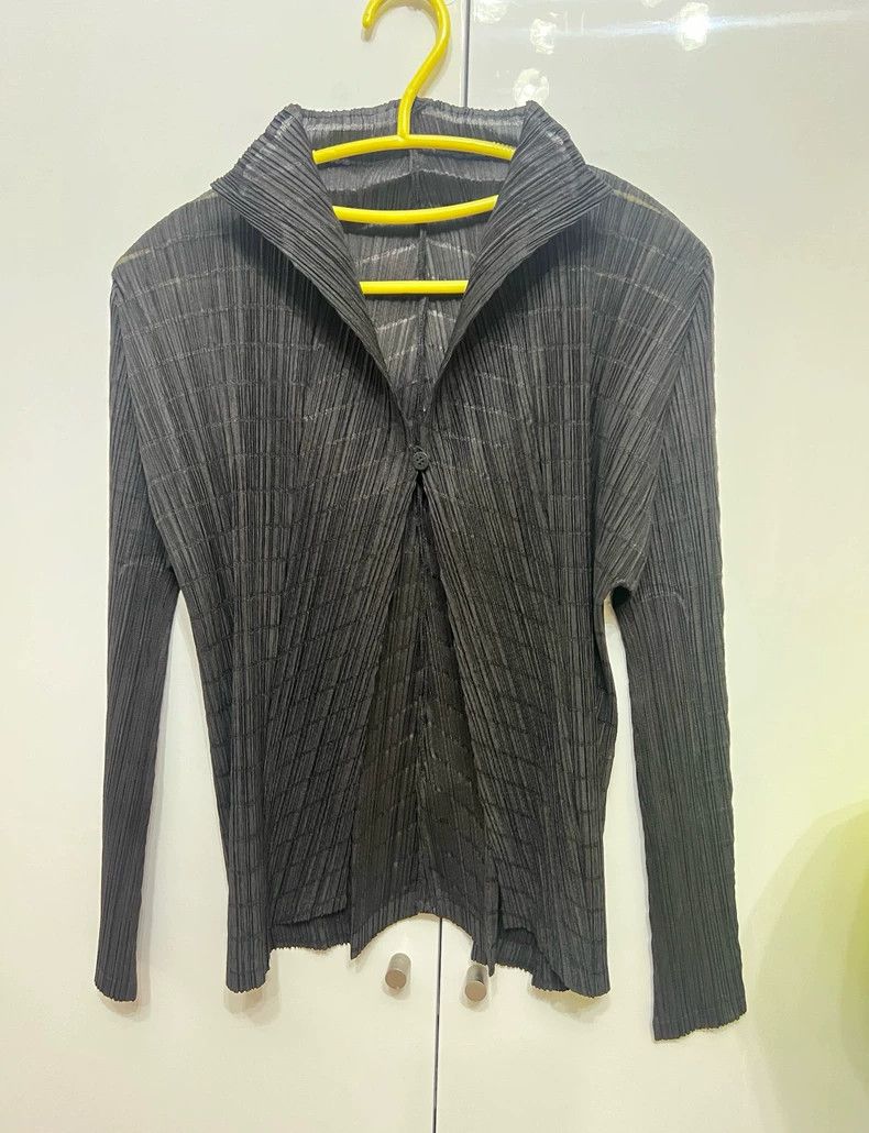 Issey Miyake Issey Miyake size:4 A dark brown pleated coat with bamboo Size L / US 10 / IT 46 - 1 Thumbnail