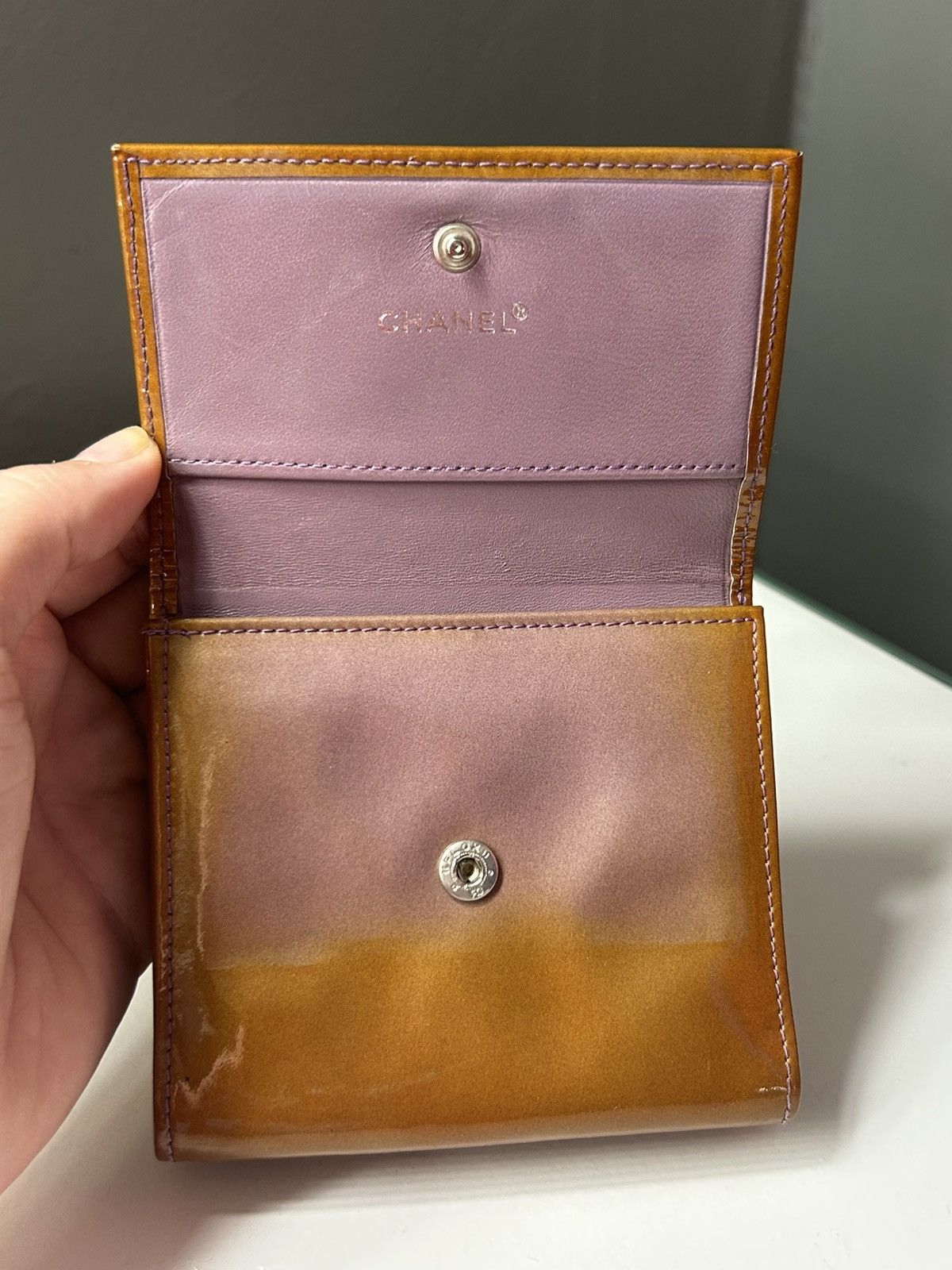 Chanel Vintage Chanel Chestnut Orange Patent Leather Compact Wallet Size ONE SIZE - 6 Thumbnail