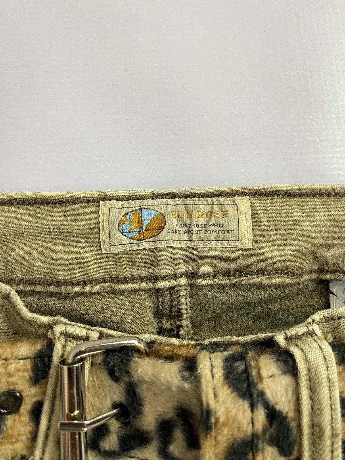 If Six Was Nine × Japanese Brand × Le Grande Bleu (L.G.B.) 2000s Sun Rose Flare Mudwash Pant Size US 27 - 5 Thumbnail