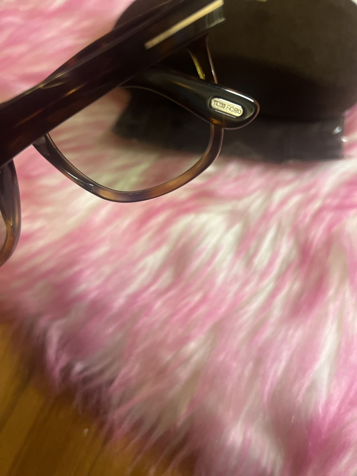 Tom Ford Tom Ford FT1099 56N sunglasses Size ONE SIZE - 14 Thumbnail