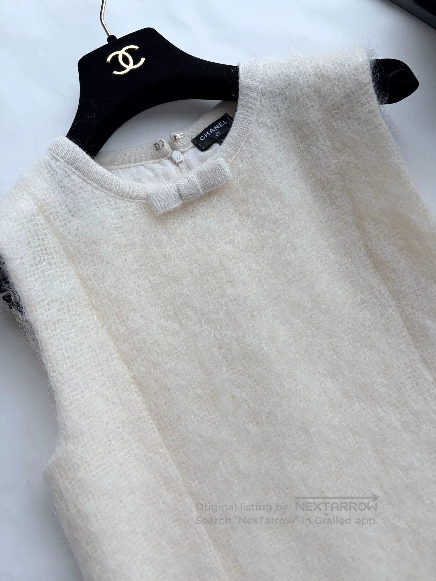 Chanel Chanel Sleeveless Mohair Bow Dress. Size M / US 6-8 / IT 42-44 - 5 Thumbnail