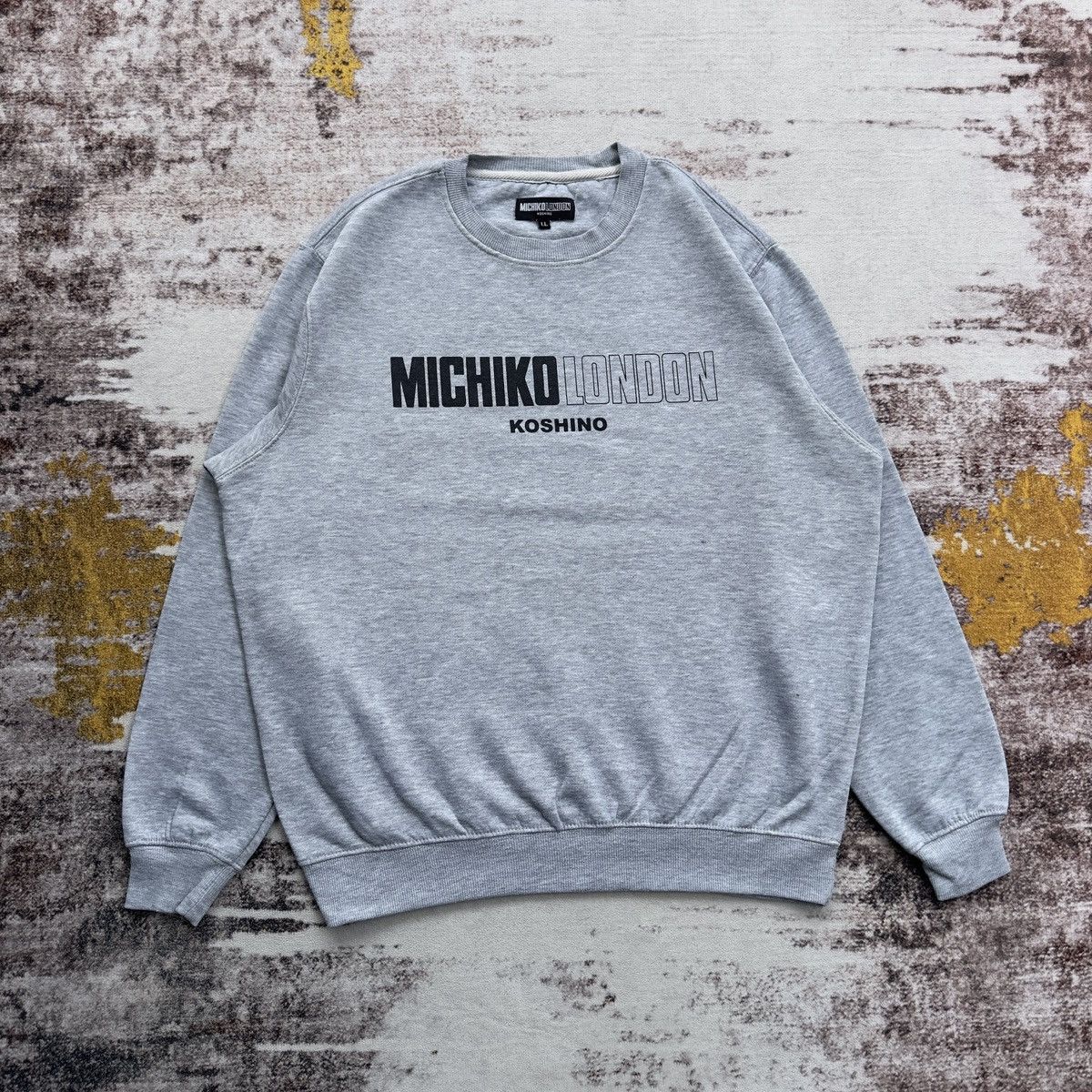 Michiko Koshino London MICHIKO LONDON KOSHINO GREY LOGO CREWNECK SWEATSHIRT VINTAGE Size US L / EU 52-54 / 3 - 3 Thumbnail