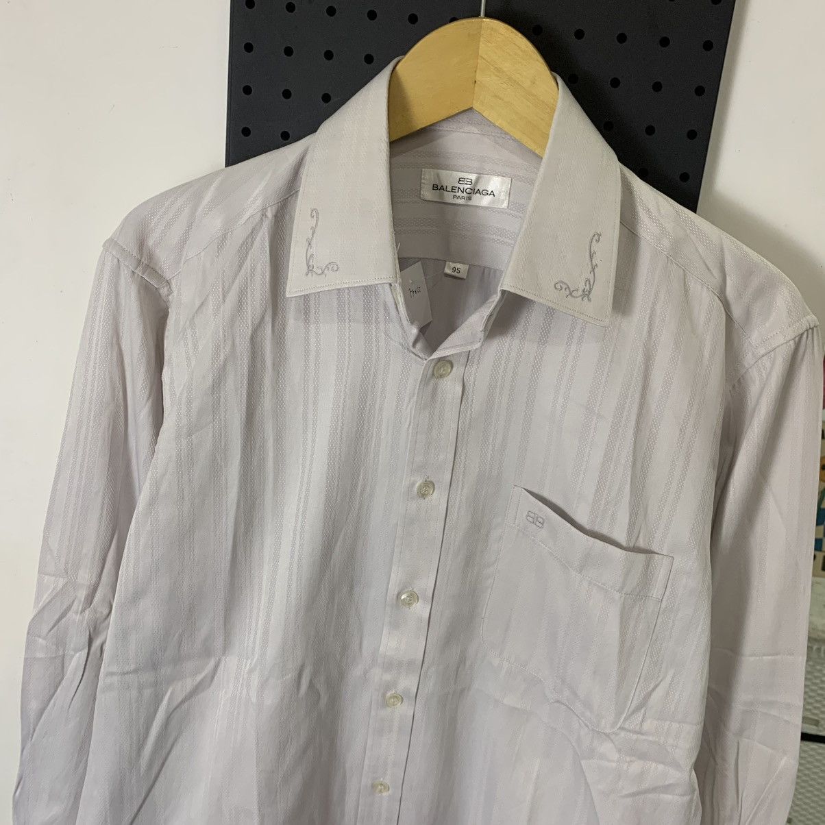 Balenciaga Balenciaga paris long button shirt Size US L / EU 52-54 / 3 - 3 Thumbnail