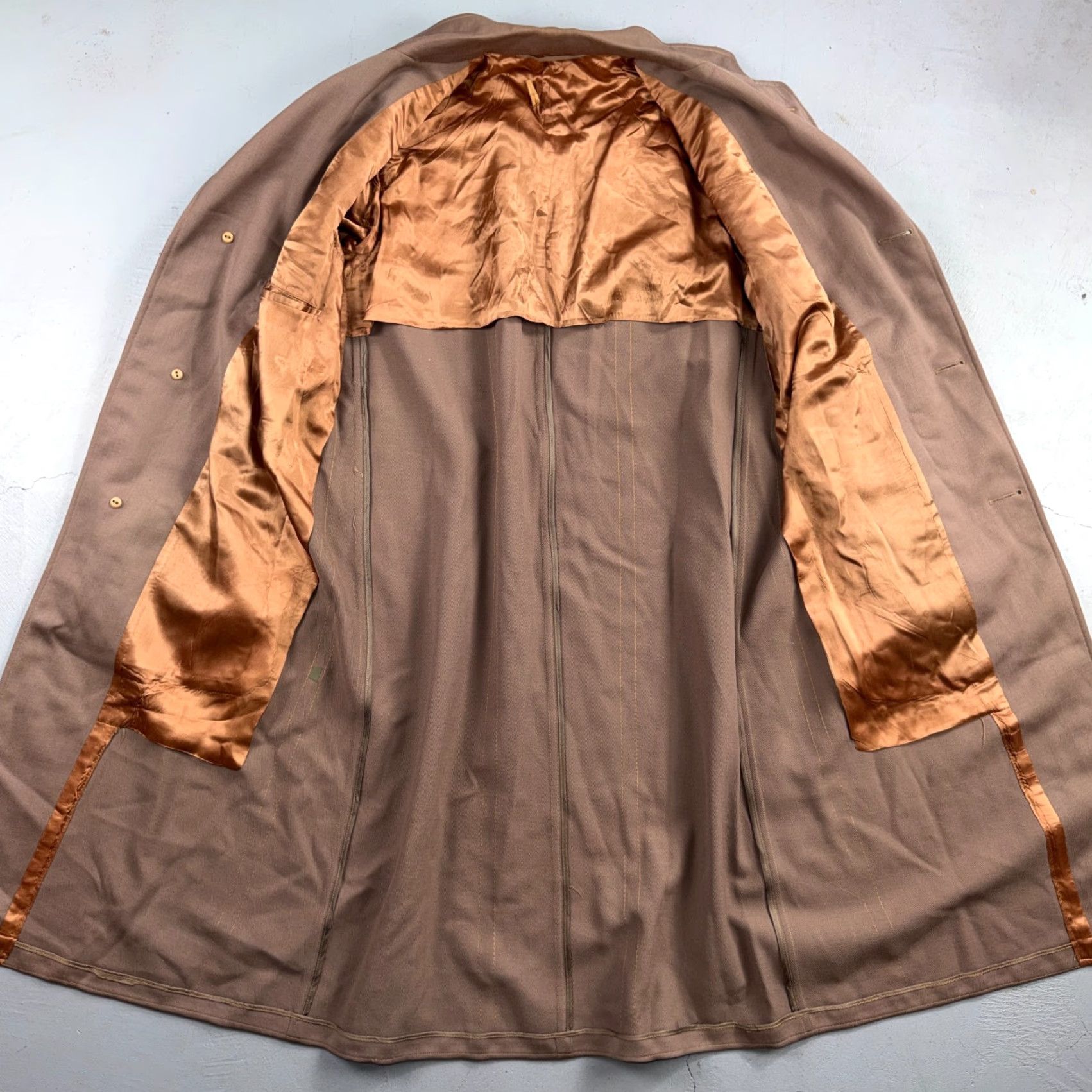 Vintage VTG Coat Trench Mens 40 Wool Gabardine Like Rockabilly Overcoat Coat Long Beige 1940s 1930s Vintage Mens Retro Overcoat Size US XXS / EU 40 - 2 Thumbnail
