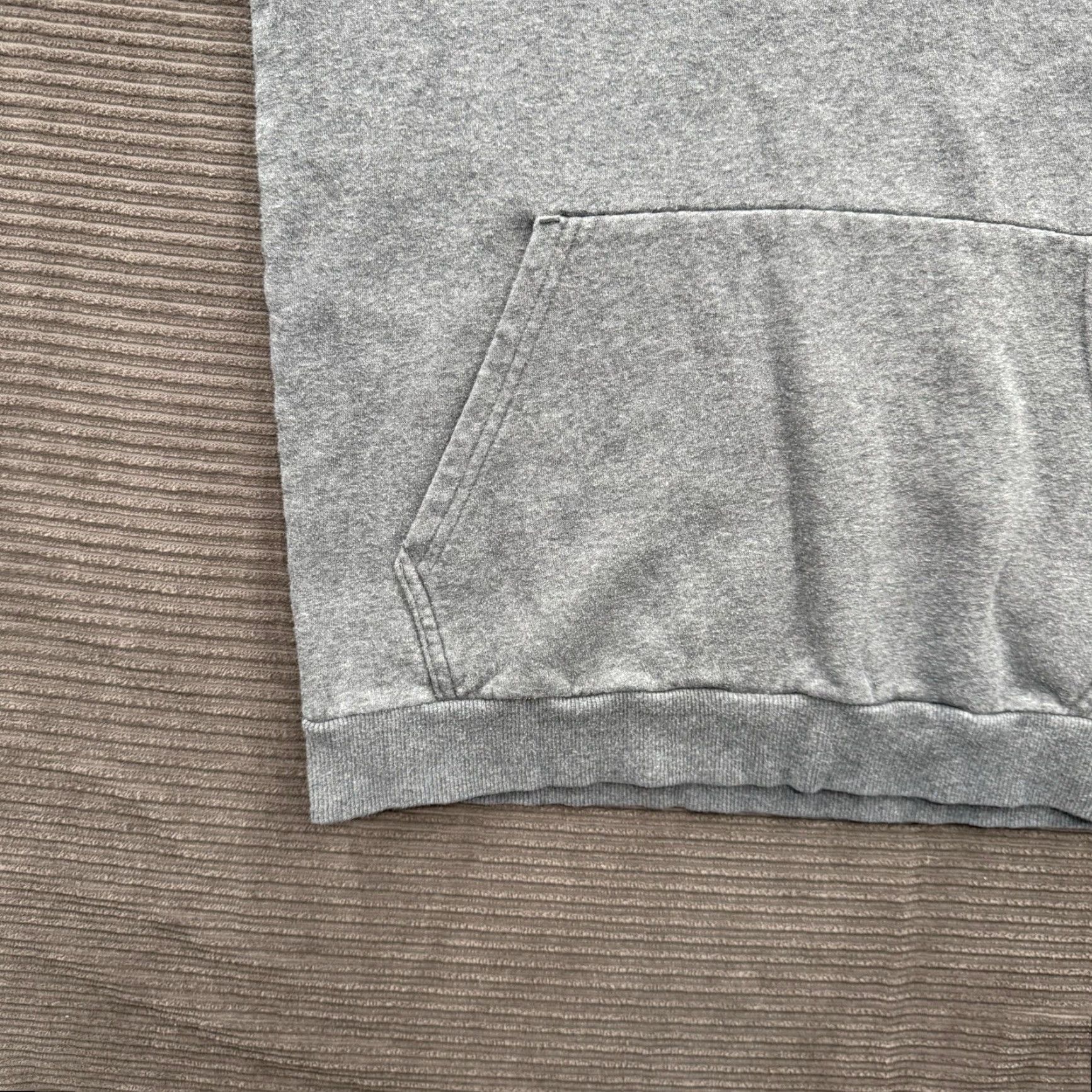Under Armour Under Armour Hoodie Men M Gray Cotton Gym Training Outdoors Lifting Hoodie Pullover Athletic All Seasons Size US M / EU 48-50 / 2 - 6 Thumbnail