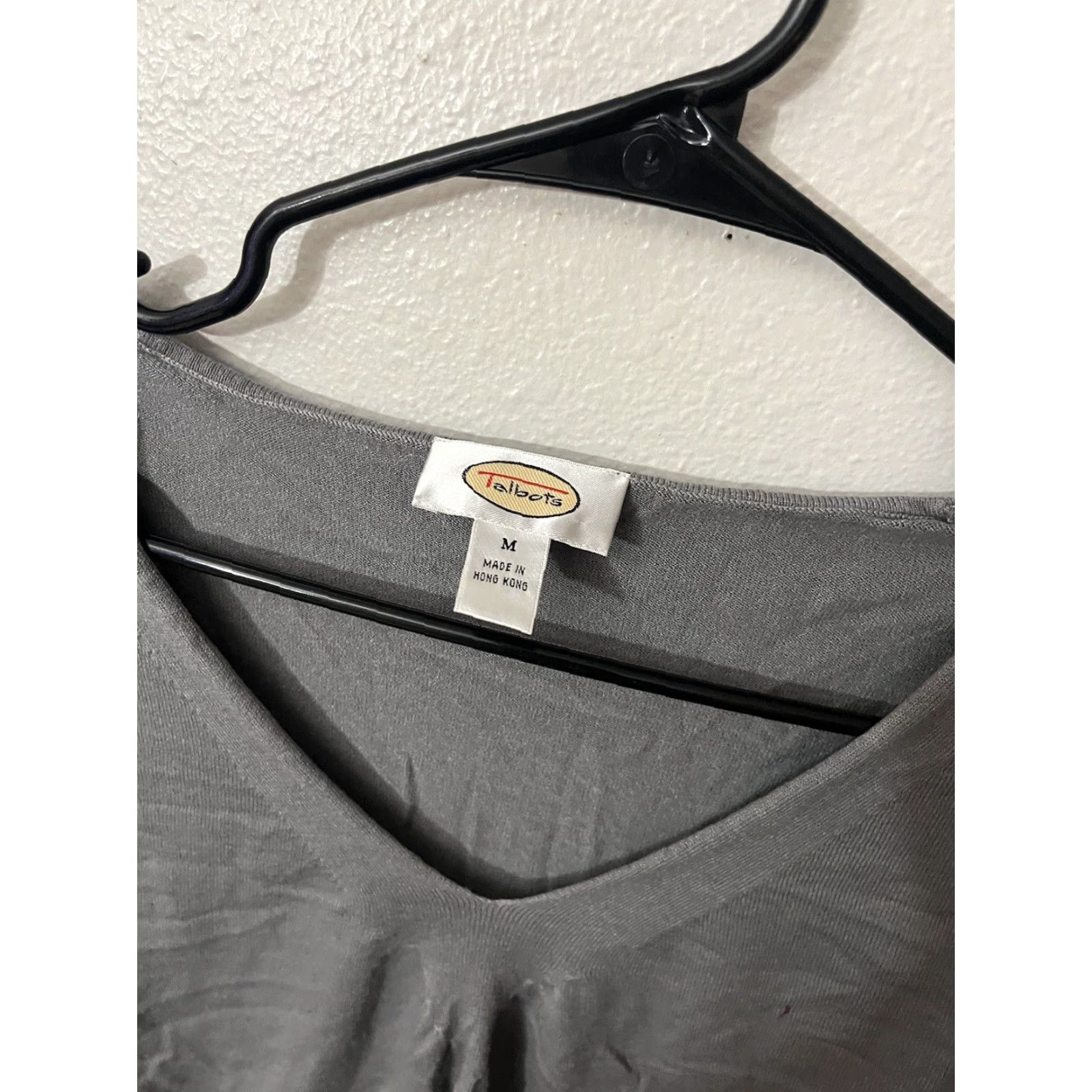 Talbots Talbots Shirt Women M Gray Viscose Blend Long Sleeve V-Neck Pullover Women Size M / US 6-8 / IT 42-44 - 2 Thumbnail