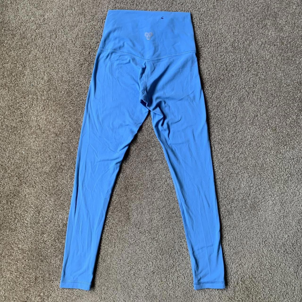 Aritzia Aritzia Aquamarine Leggings Perfect Pop Size 26" / US 2 / IT 38 - 2 Thumbnail