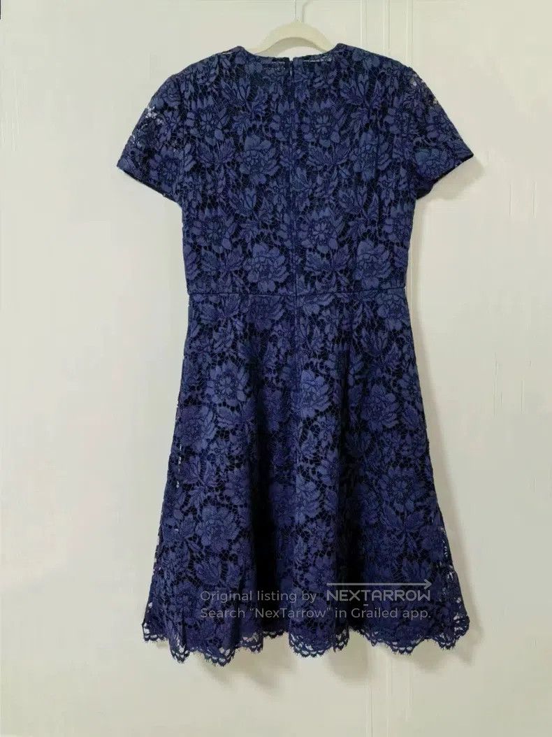 Valentino Valentino Lace dress Size L / US 10 / IT 46 - 2 Thumbnail