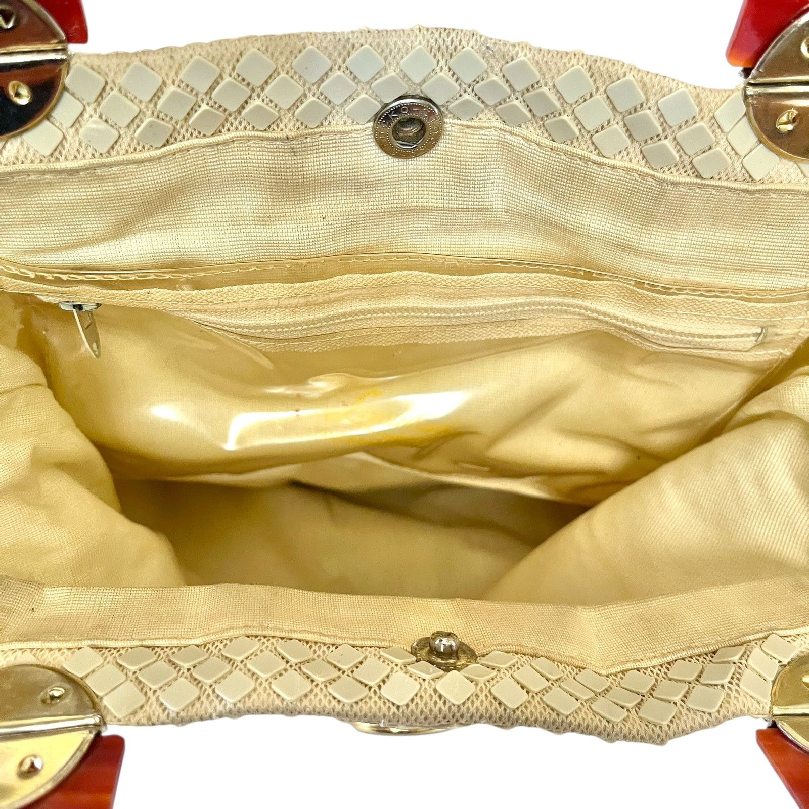 Vintage Vintage Lumured Ivory-White Luma Mesh Lucite Handle Handbag Size ONE SIZE - 4 Thumbnail